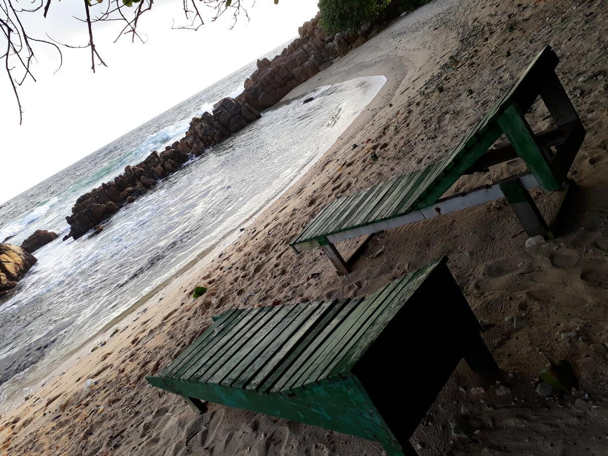 Sea Shine Beach Resort Mirissa Exterior photo