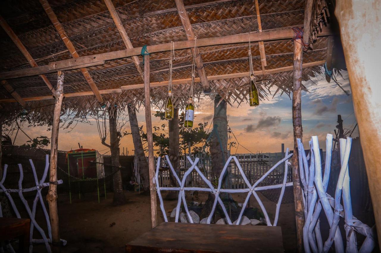 Sea Shine Beach Resort Mirissa Exterior photo